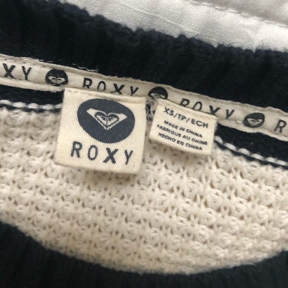 Roxy Navy Striped Crop Sweater - Picture 5 of 5